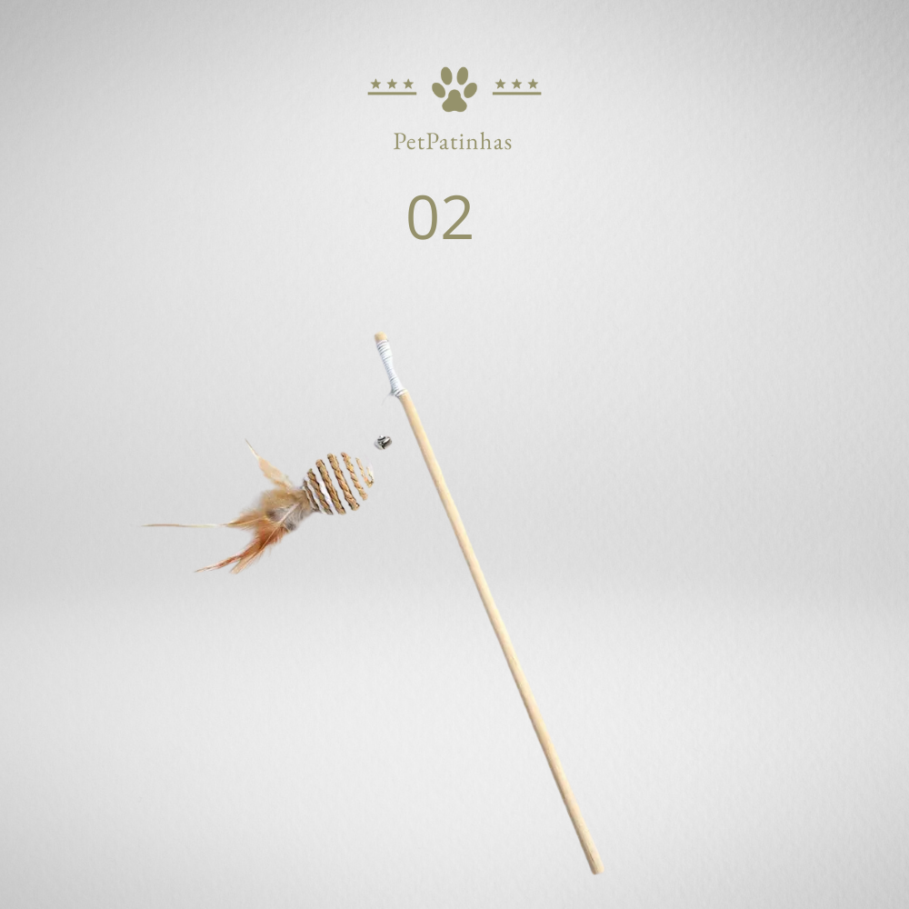 Baguette à plumes interactive pour chats