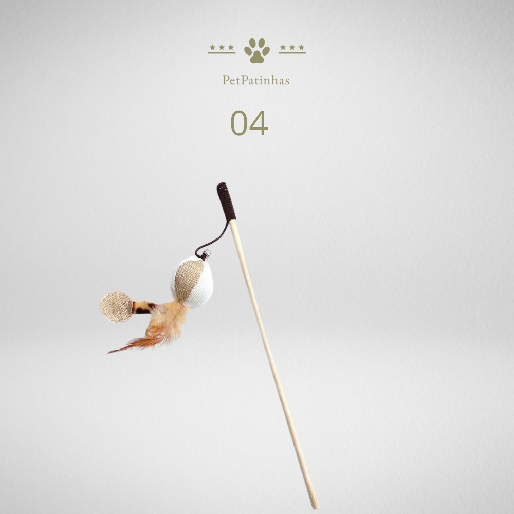 Baguette à plumes interactive pour chats
